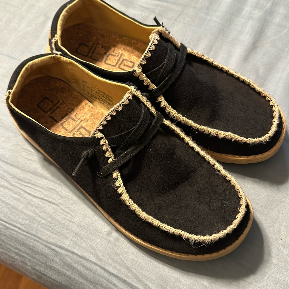Woman's shoes
